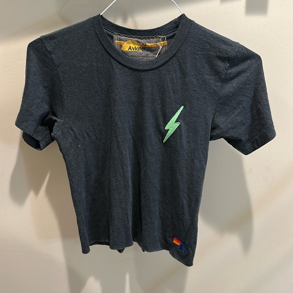 Aviator Nation Tee size XS